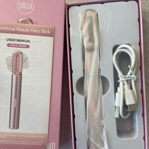 NWT LURELLA RED LIGHT WAND BEAUTY FACIAL WAND